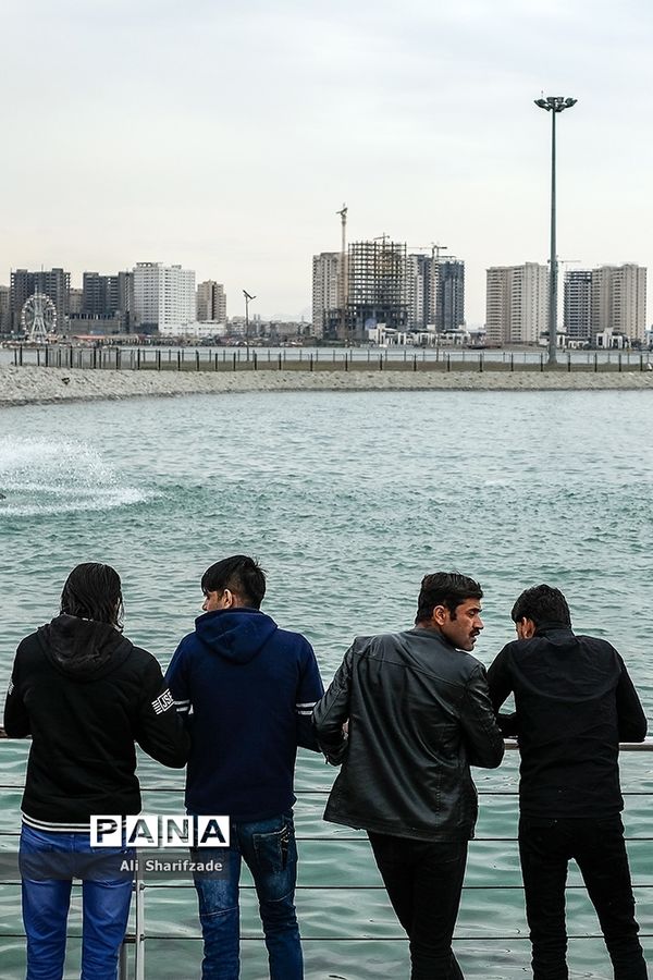 دریاچه شهدای خلیج فارس