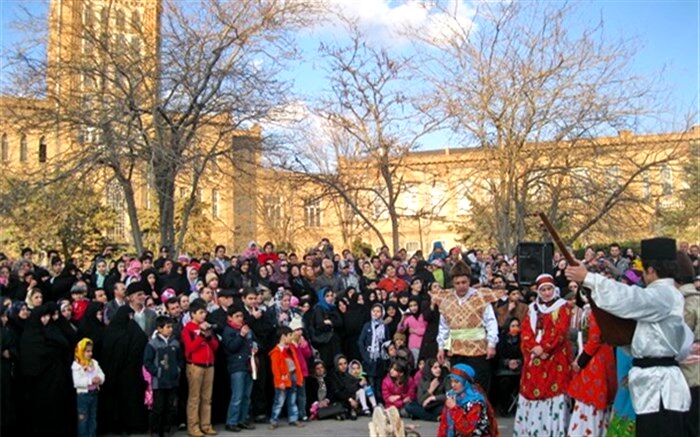 ورود 480 هزار مسافر نوروزی به آذربایجان‌شرقی