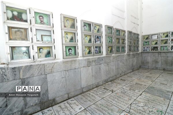 آرامگاه خواجه ربیع در مشهد