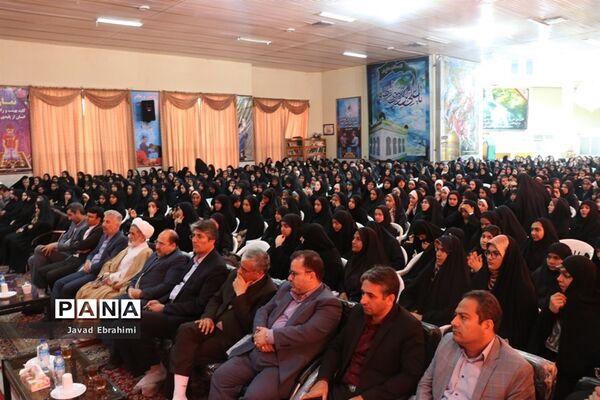 پایان مرحله اول سی و هفتمین دوره مسابقات قرآن عترت و نماز دانش‌آموزان دختر خراسان رضوی