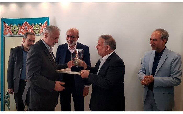 بیست و یکمین جشن نکوداشت خیرین مدرسه ساز شمیرانات برگزار شد