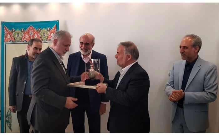 بیست و یکمین جشن نکوداشت خیرین مدرسه ساز شمیرانات برگزار شد