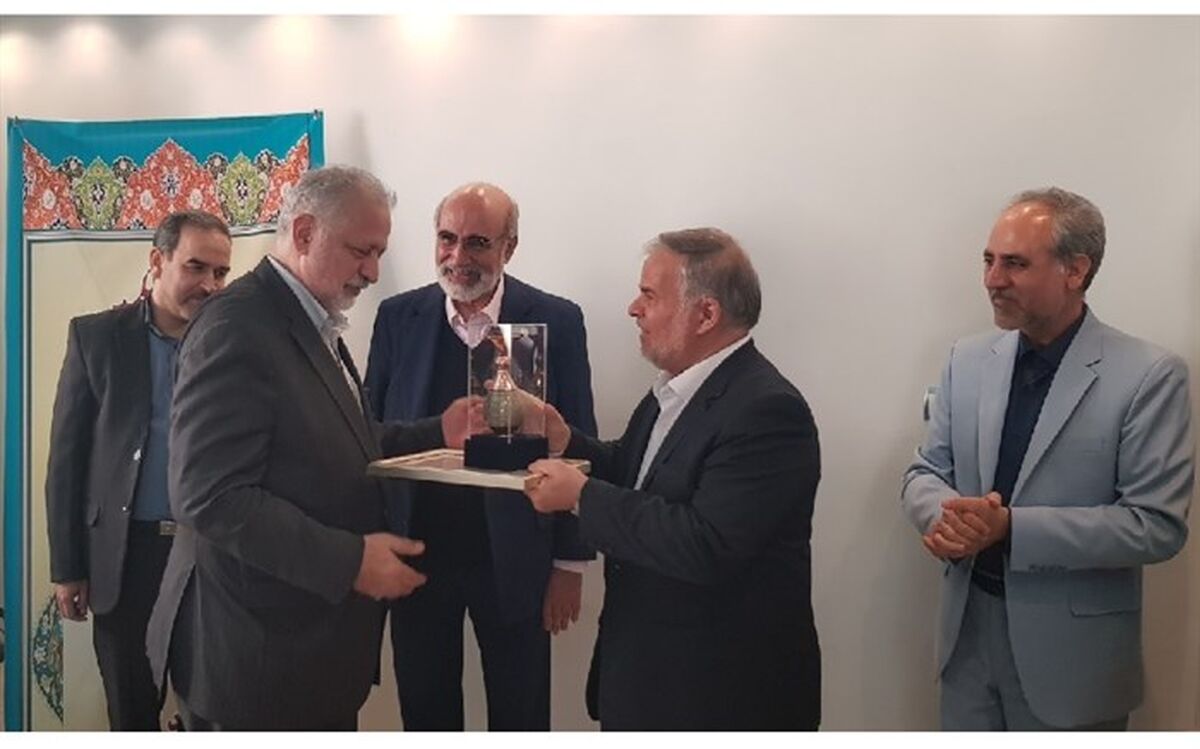 بیست و یکمین جشن نکوداشت خیرین مدرسه ساز شمیرانات برگزار شد