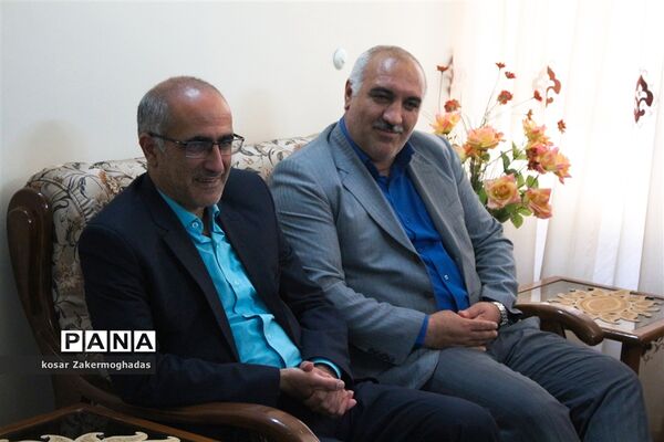 دیدار با خانواده شهدای امور تربیتی