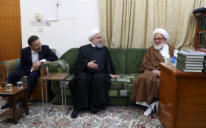 جمهوری اسلامی ایران پرچمدار حکومت شیعه است و چشم همه شعیان جهان به ایران است