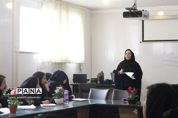 کارگاه اصول خبرنویسی وعکاسی ناحیه 3 تبریز
