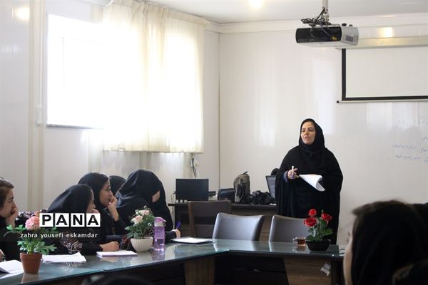 کارگاه اصول خبرنویسی وعکاسی ناحیه 3 تبریز