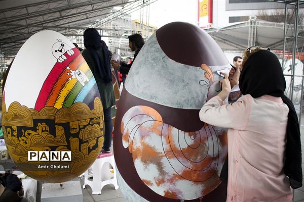 جشنواره تخم مرغ های نوروزی