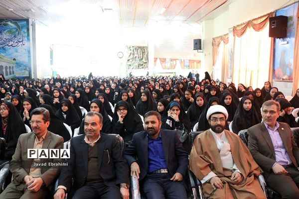 آخرین گروه سی و هفتمین دوره مسابقات قرآن عترت و نماز دانش‌آموزان دختر خراسان رضوی