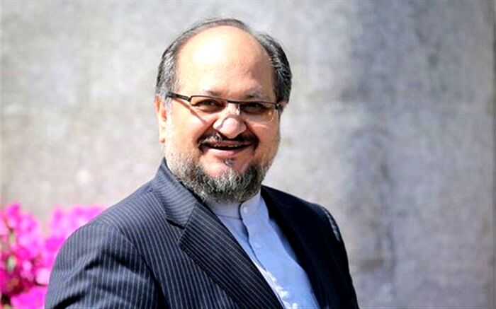 محمد شریعتمداری:خانه امید مرکز تجمع بازنشستگان برای گفت‎وگو و تفرج است