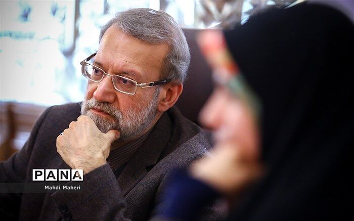 تاکید لاریجانی بر لزوم همکاری همه کشورها در مبارزه با تروریسم