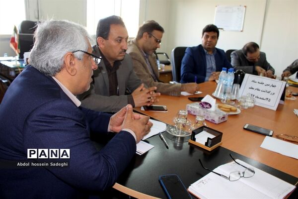 چهارمین جلسه ستاد بزرگداشت مقام معلم  در بوشهر