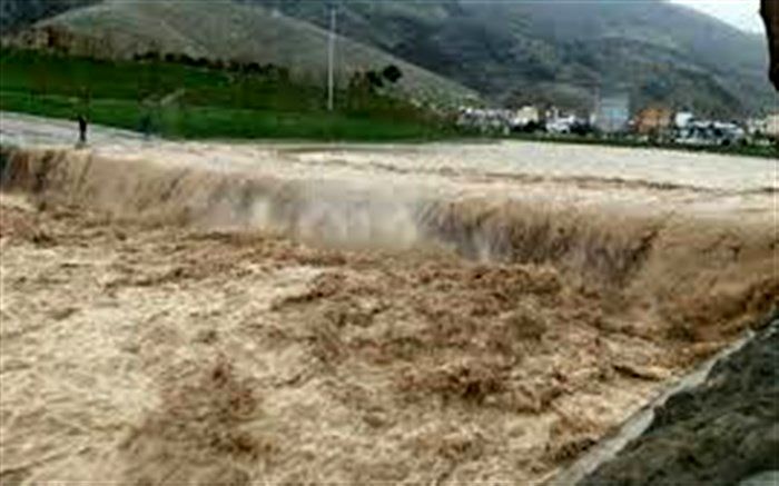 آخرین وضعیت سیلاب در کهگیلویه و بویراحمد: یک نوجوان هنگام تماشا در رودخانه فصلی غرق شد