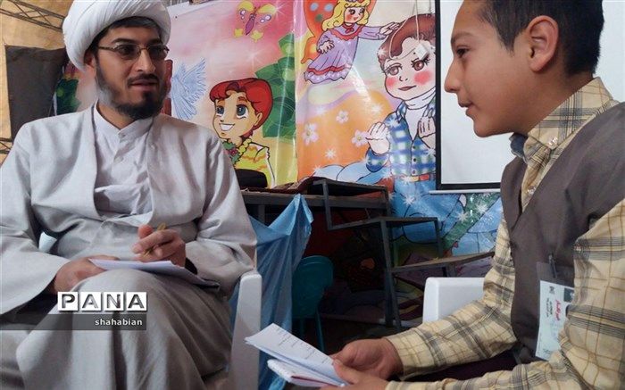 ایستگاه آرامش بهاری در امام زاده سید حمزه(ع)کاشمر پذیرای زائران ومجاوران است