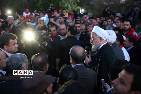 حضور رئیس جمهوری در جمع مردم روستای سیل زده کردخیل مازندران