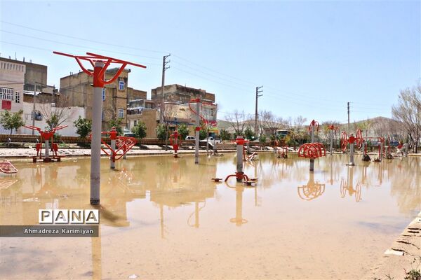 پاکسازی آثار تخریبی سیل در شیراز