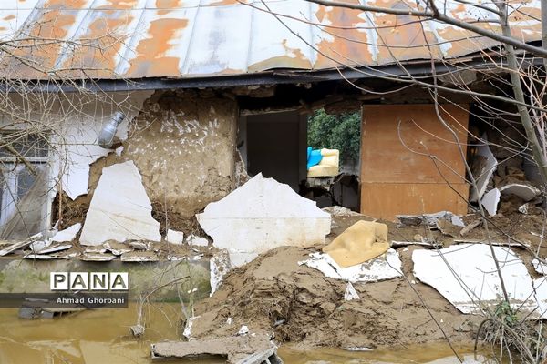 وضعیت مردم روستاهای سیل‌زده سیمرغ