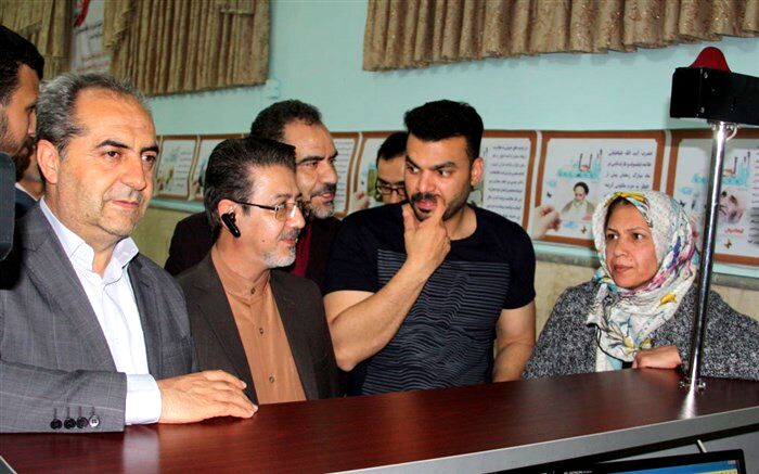 بازدید استاندار قم از مراکز اسکان  زائرین  در مدارس