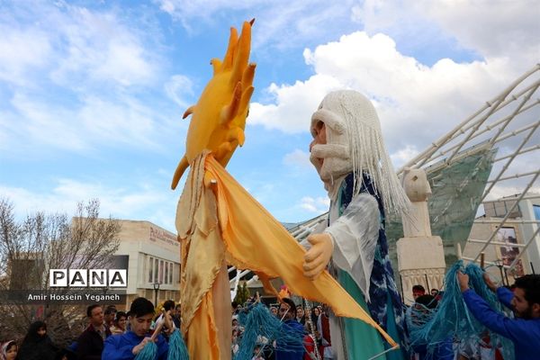 کارنوال شادی در پدیده شاندیز مشهد