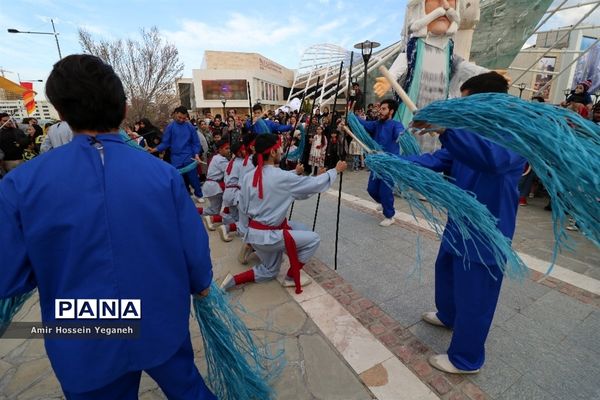 کارنوال شادی در پدیده شاندیز مشهد