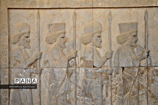 تخت جمشید در نوروز 98