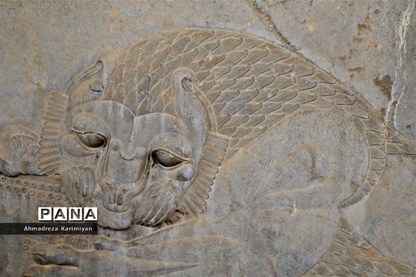 تخت جمشید در نوروز 98