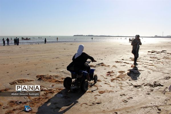 مسافران نوروزی در بوشهر-3