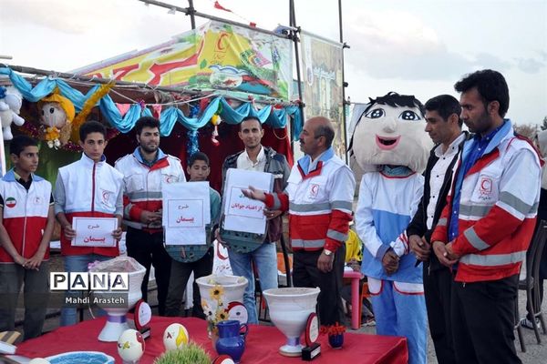 برپایی ایستگاه جمعیت جوانان هلال احمر شهرستان خوسف