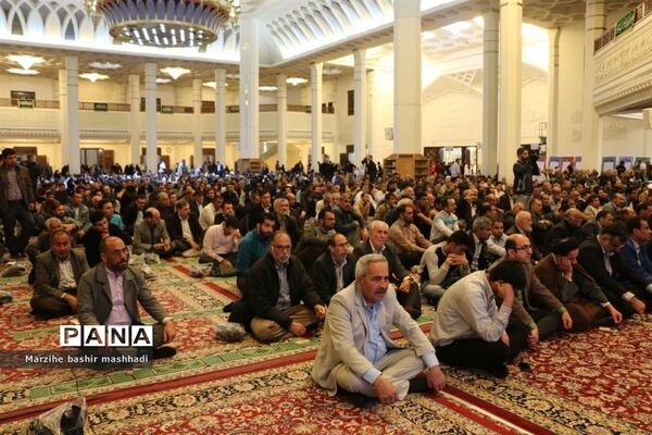 مراسم بزرگداشت جانباختگان حادثه سیل در شیراز