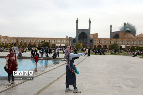 میدان نقش جهان اصفهان در نوروز 98