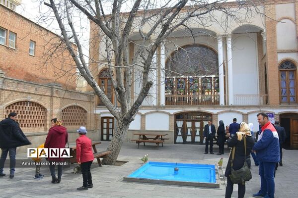 بازدیدمیهمانان نوروزی از اماکن گردشگری تبریز