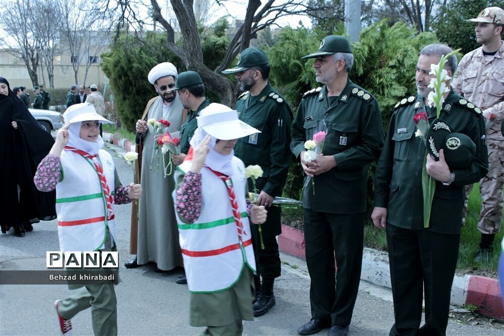 گرامیداشت روز پاسدار در کردستان