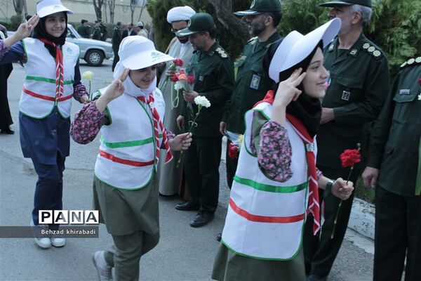 گرامیداشت روز پاسدار در کردستان