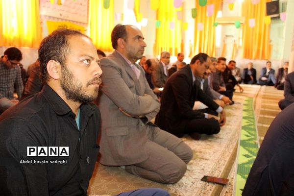 جشن ولادت امام حسین(ع)، حضرت ابوالفضل(ع) و امام سجاد(ع) در اداره کل آموزش و پرورش استان بوشهر