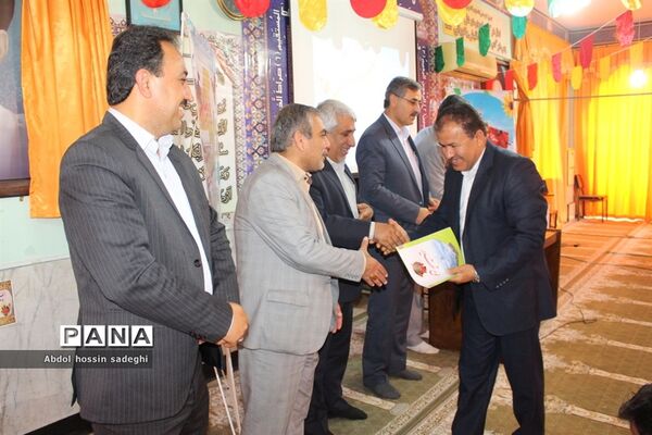 جشن میلاد حضرت  ابوالفضل و روز جانباز و حمایت از خدمات سپاه پاسداران در آموزش و پرورش استان بوشهر