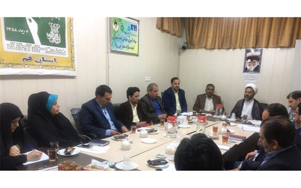 معاون سواد آموزی قم: همت و تلاش راهبرد فعالیت های جدید سواد آموزی قم