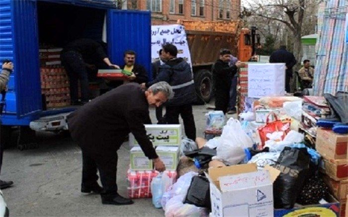 ارسال کمک های مردم  شهرستان ری  جهت سیل زدگان لرستان