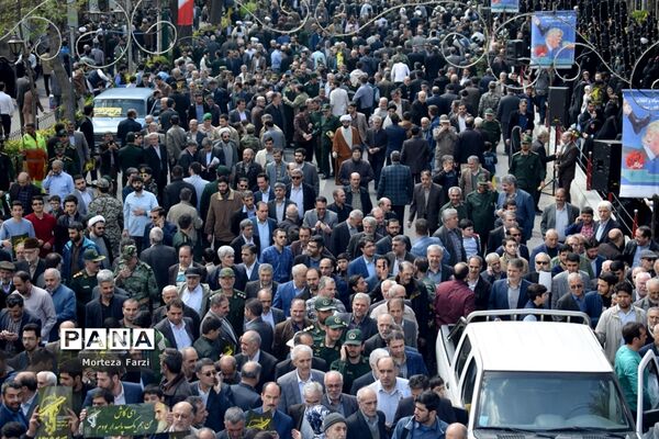 راهپیمایی مردم تبریز در حمایت از سپاه پاسداران انقلاب اسلامی