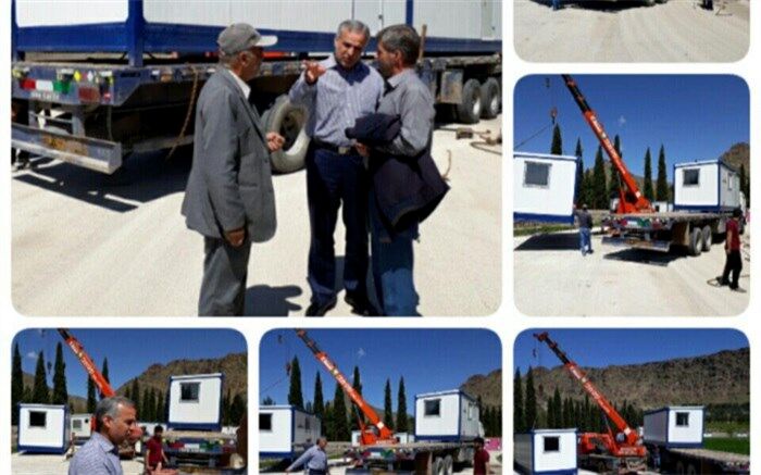 بارگیری و تحویل کانکس به مدارس سیل‌زده لرستان