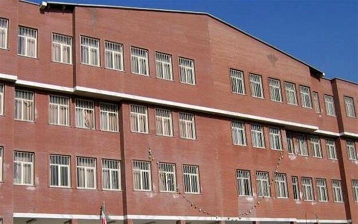 مدیر آموزش و پرورش شهرستان درمیان :  بیشترین نیاز شهرستان درمیان ساخت فضاهای آموزشی است