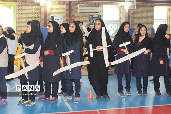 مسابقات گلایدر دانش‌آموزان دختر شهرستان بوشهر-2