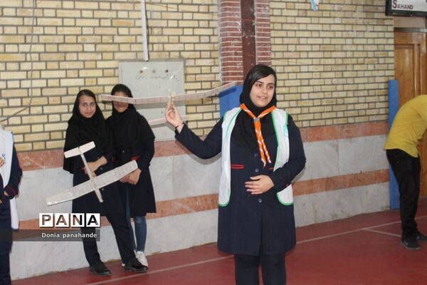 مسابقات گلایدر دانش‌آموزان دختر شهرستان بوشهر-2