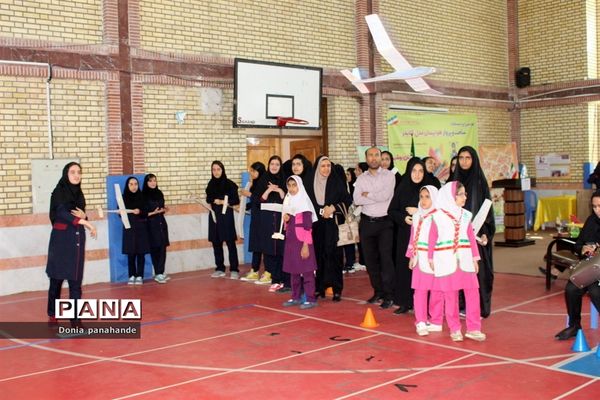 مسابقات گلایدر دانش‌آموزان دختر شهرستان بوشهر-2