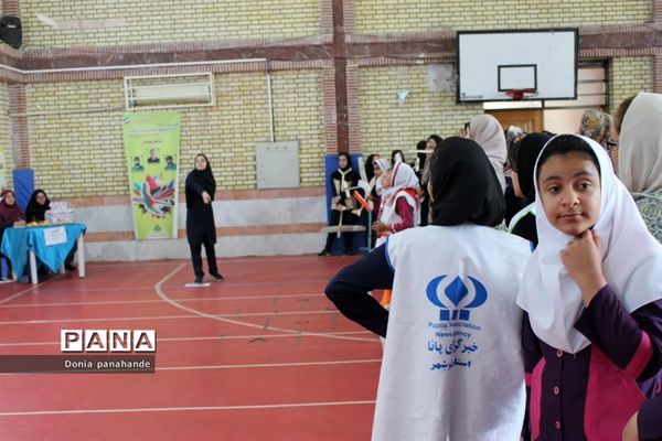 مسابقات گلایدر دانش‌آموزان دختر شهرستان بوشهر-2