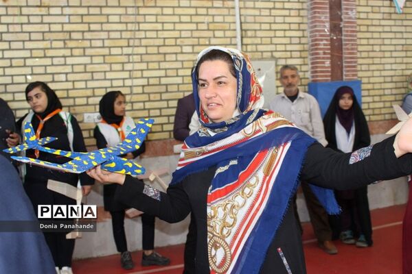 مسابقات گلایدر  اولیای دانش آموزان دختر  شهرستان بوشهر-3