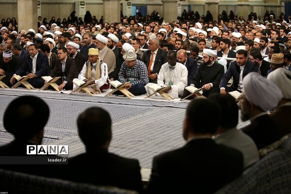 دیدار شرکت کنندگان در مسابقات بین‌المللی قرآن با رهبر انقلاب