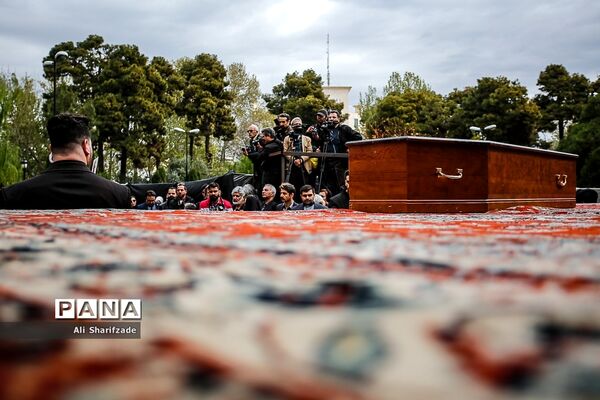 مراسم تشییع زنده‌یاد جمشید مشایخی