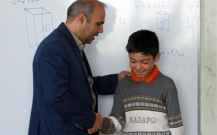 محاسبات ذهنی درس ریاضیات دانش‌آموز افشاری