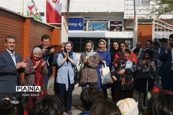 بازدید رئیس انجمن بین المللی مدارس مددکاری اجتماعی و هیات همراه از مراکز خدماتی شهرقدس
