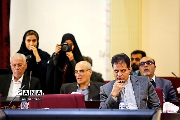 مراسم رونمایی از طرح های اشتغال زایی جوانان